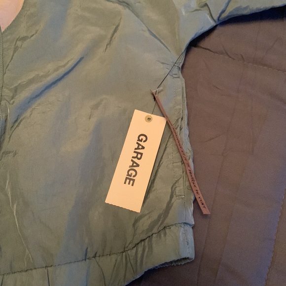 NWT WOMENS retro puffer jacket - Picture 4 of 5